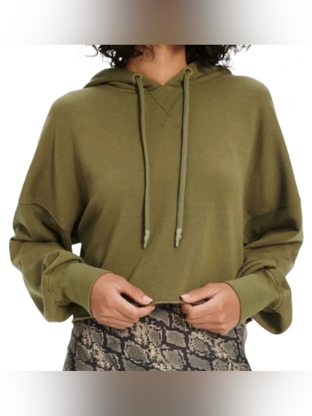 NWOT - UGG KEIRA CROPPED HOODIE army green small